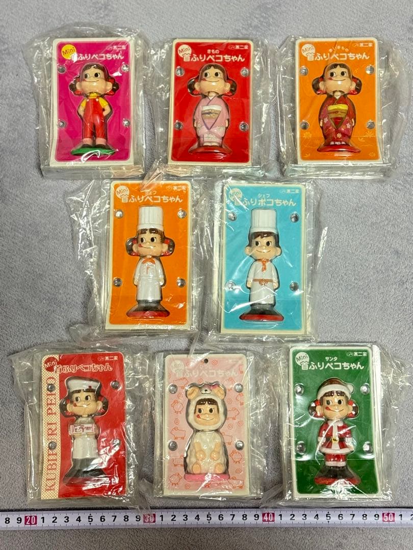 不二家　未開封　首ふりペコちゃん　ペコちゃん人形　首ふりポコちゃん　8種類