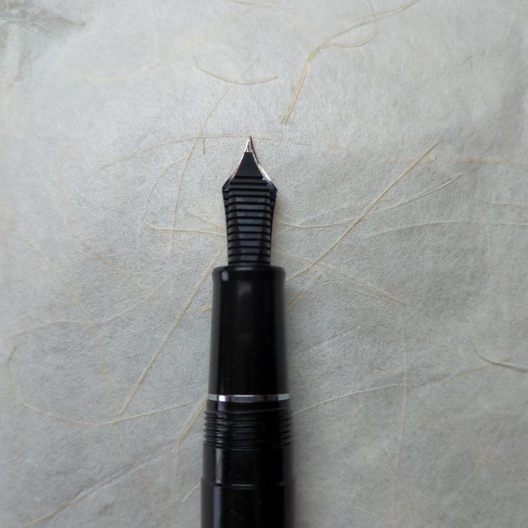 試筆のみ極美品旧型ニブセーラー万年筆 おまけ付きインクコンバーター2本 革ケース