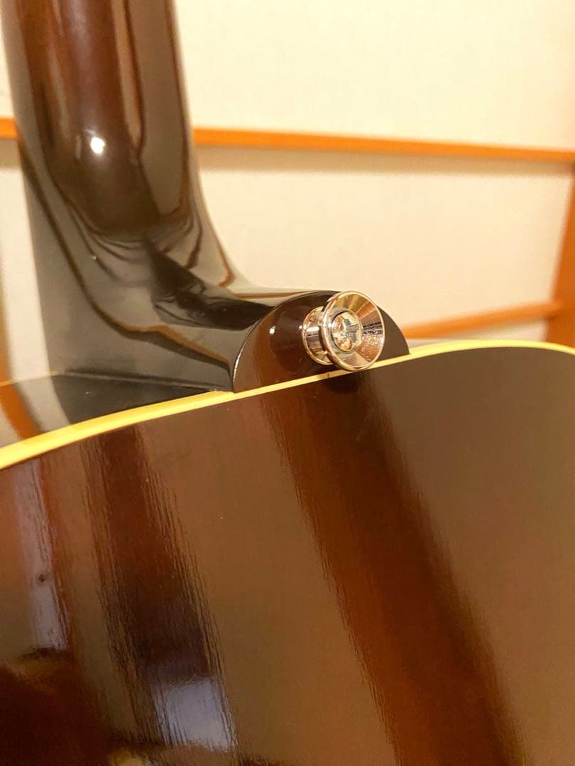 Gibson 1960s J-45 Custom Shop製