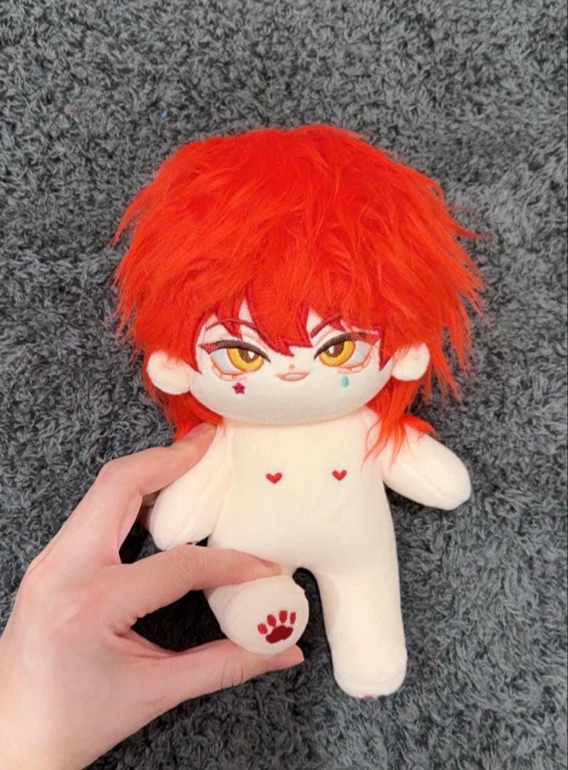 20cm超可愛いヒソカ着せ替えぬいぐるみ
