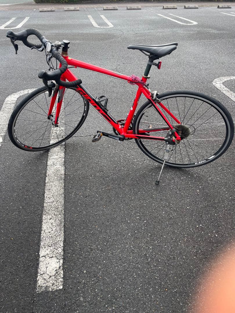 レッド シクロクロスバイク アルミフレーム