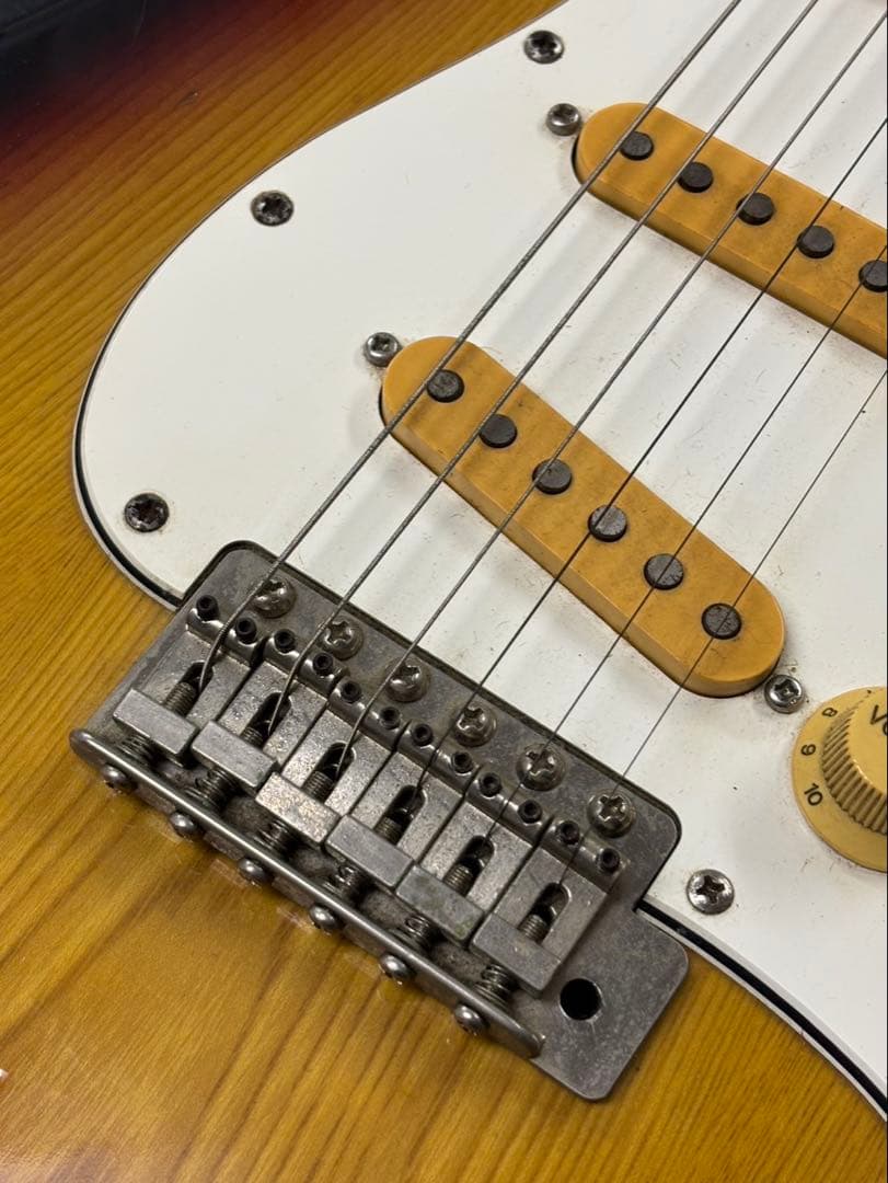 【週末限定】 希少 石ロゴFERNANDES ストラトタイプ ジャパンビンテージ