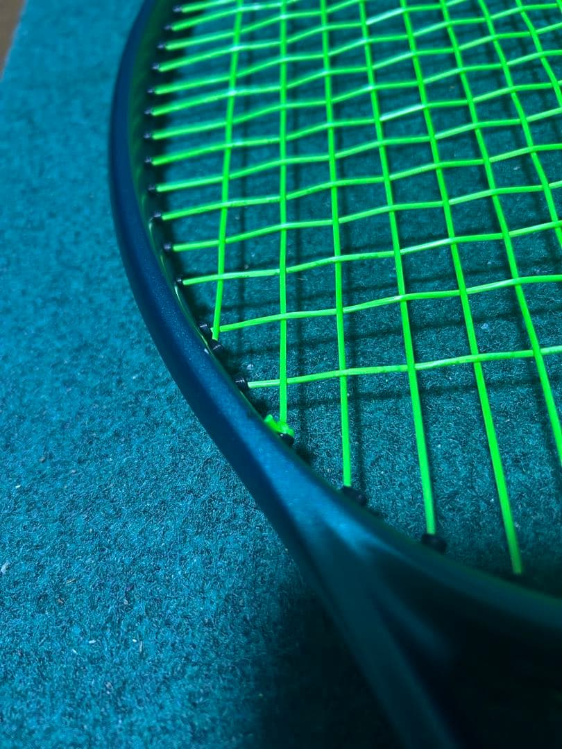 Wilson blade 98 v9 16×19 グリップサイズ2