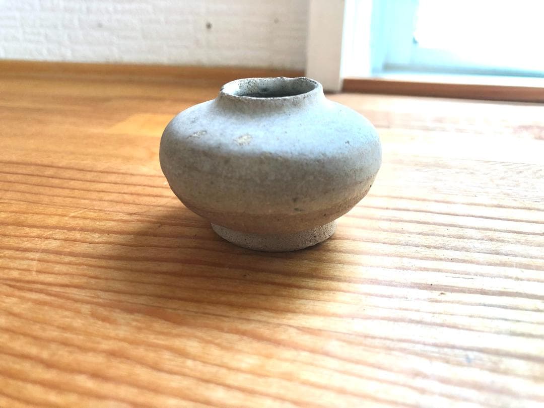 【タイ・骨董】宋胡録（スンコロク) 白灰 青磁 小壺（1301年~1600年