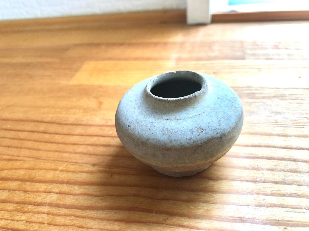 【タイ・骨董】宋胡録（スンコロク) 白灰 青磁 小壺（1301年~1600年