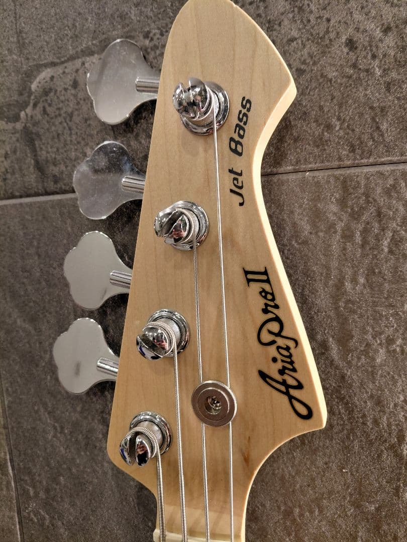 美品　ARIA PRO Jet-B51 ミディアムスケール エレキベー