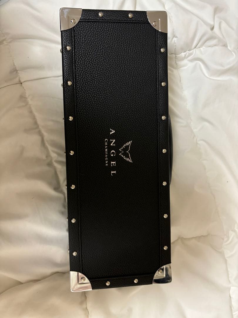 エンジェル シャンパン 黒 未開封