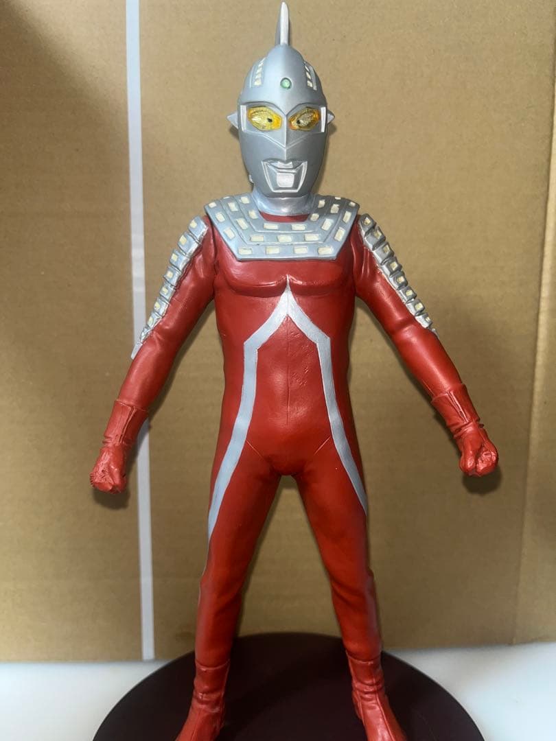 ウルトラマン ウルトラセブン フィギュア CCP 大怪獣シリーズ xplus