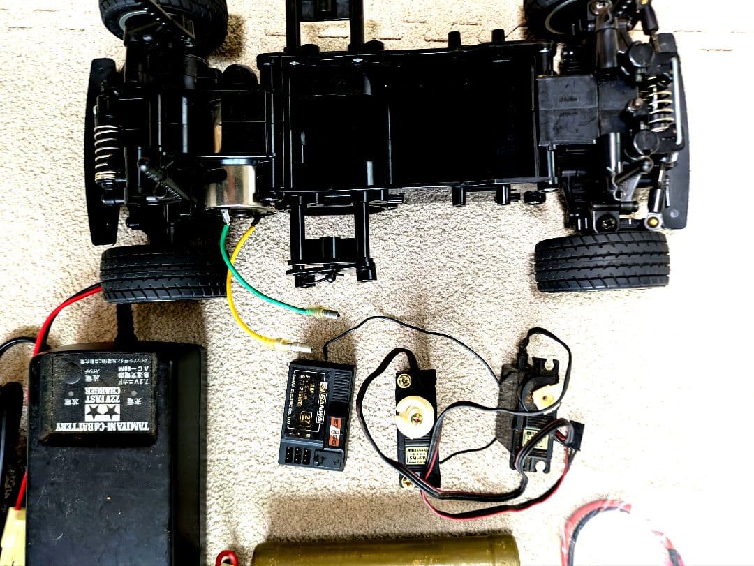 タミヤ　ホンダＳ8000のシャーシ|