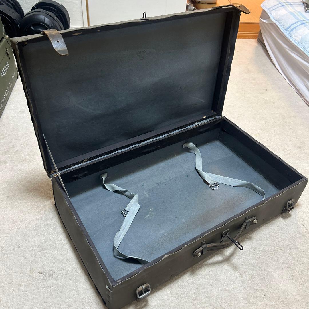 ミリタリー　ペーパースーツケース　軍用