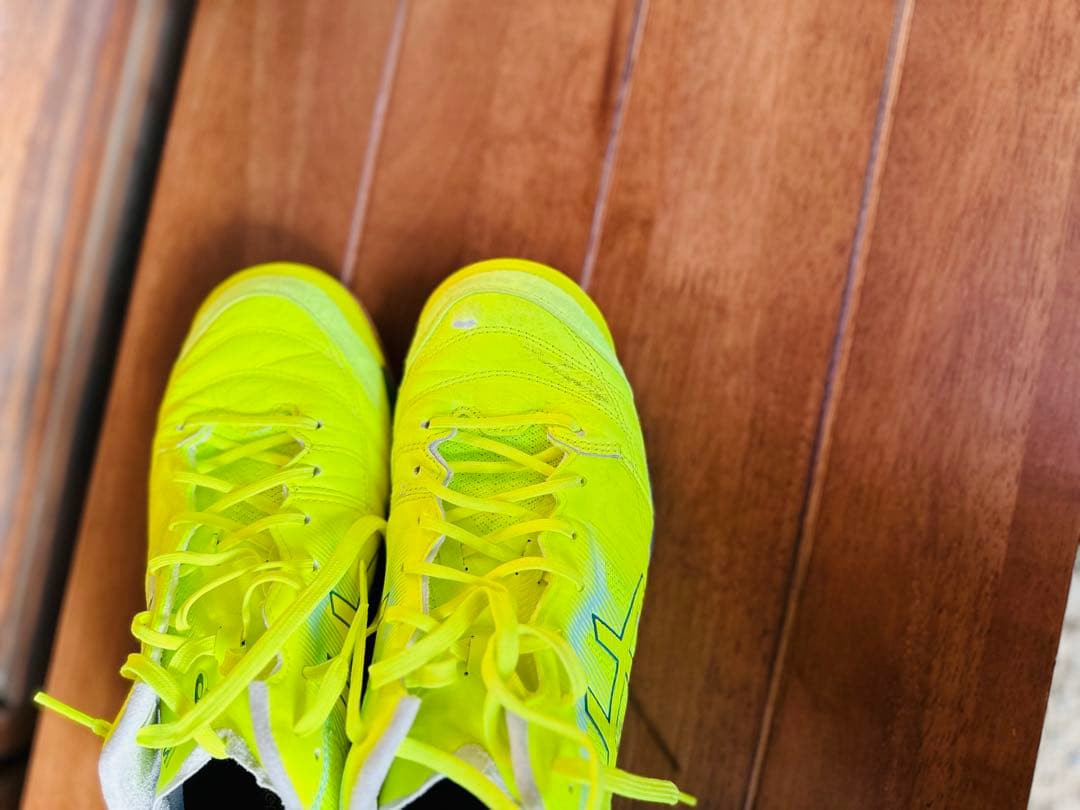 デスタッキ　インドア　26cm 蛍光イエロー