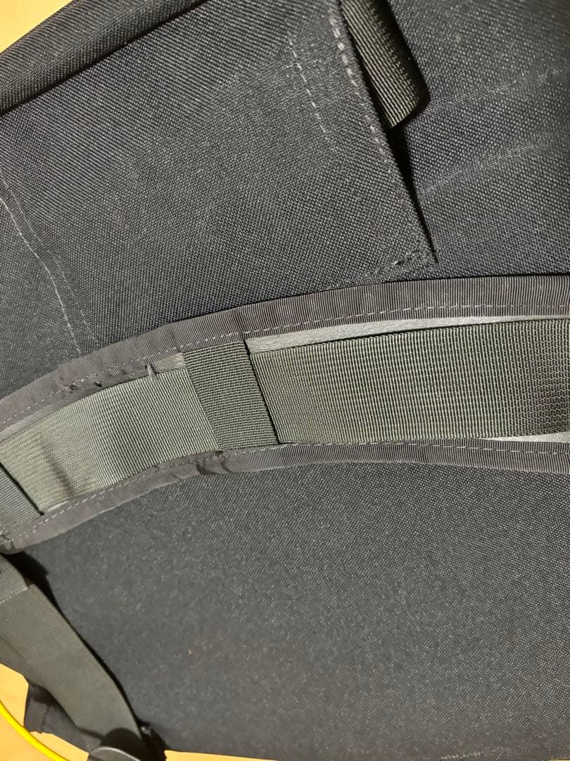 MOUNTAINSMITH MESSENGER II ブラック