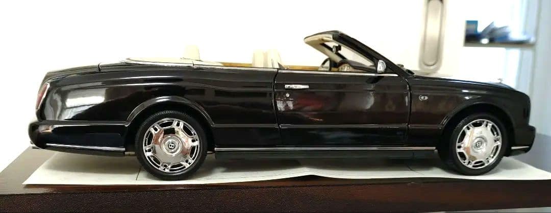 1/18 BENTLEY AZURE 2006 ベントレーアズール
