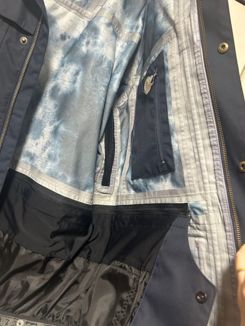 【美品】BILLABONG TADASHI FUSEMODEL ネイビー M