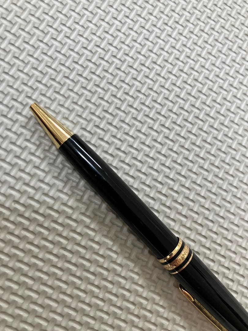 montblanc ボールペン