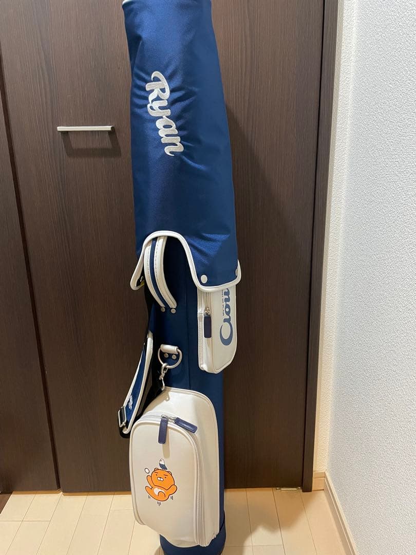 【カカオフレンズ/KAKAO FRIENDS】スタンドハーフバッグ（ライアン）