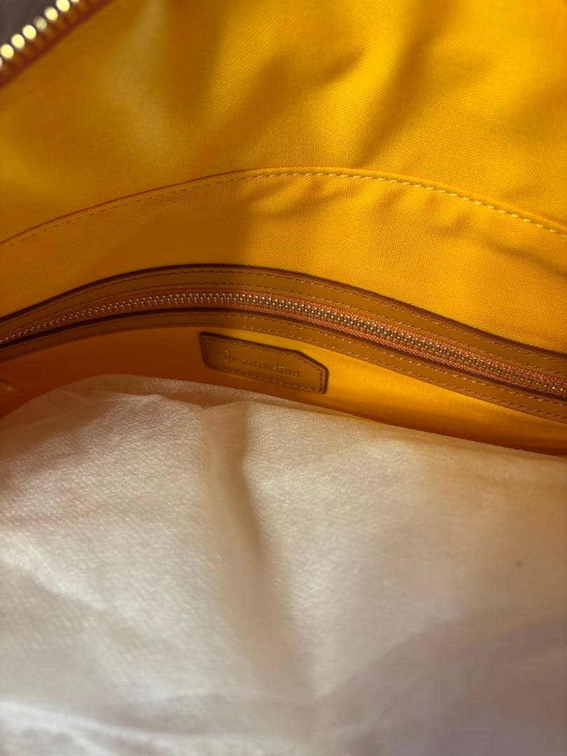 レザレクション　ラニウス スクエア ビッグ / セドナ