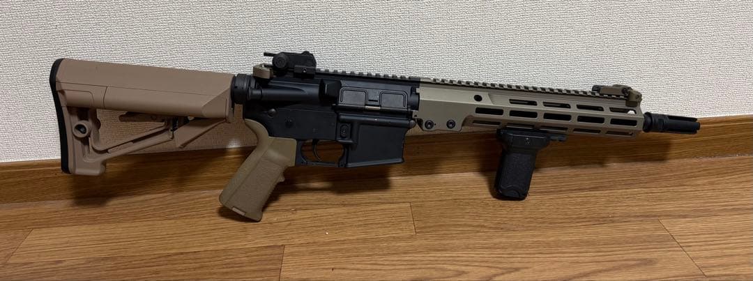 東京マルイ 次世代電動ガンM4 URG-1