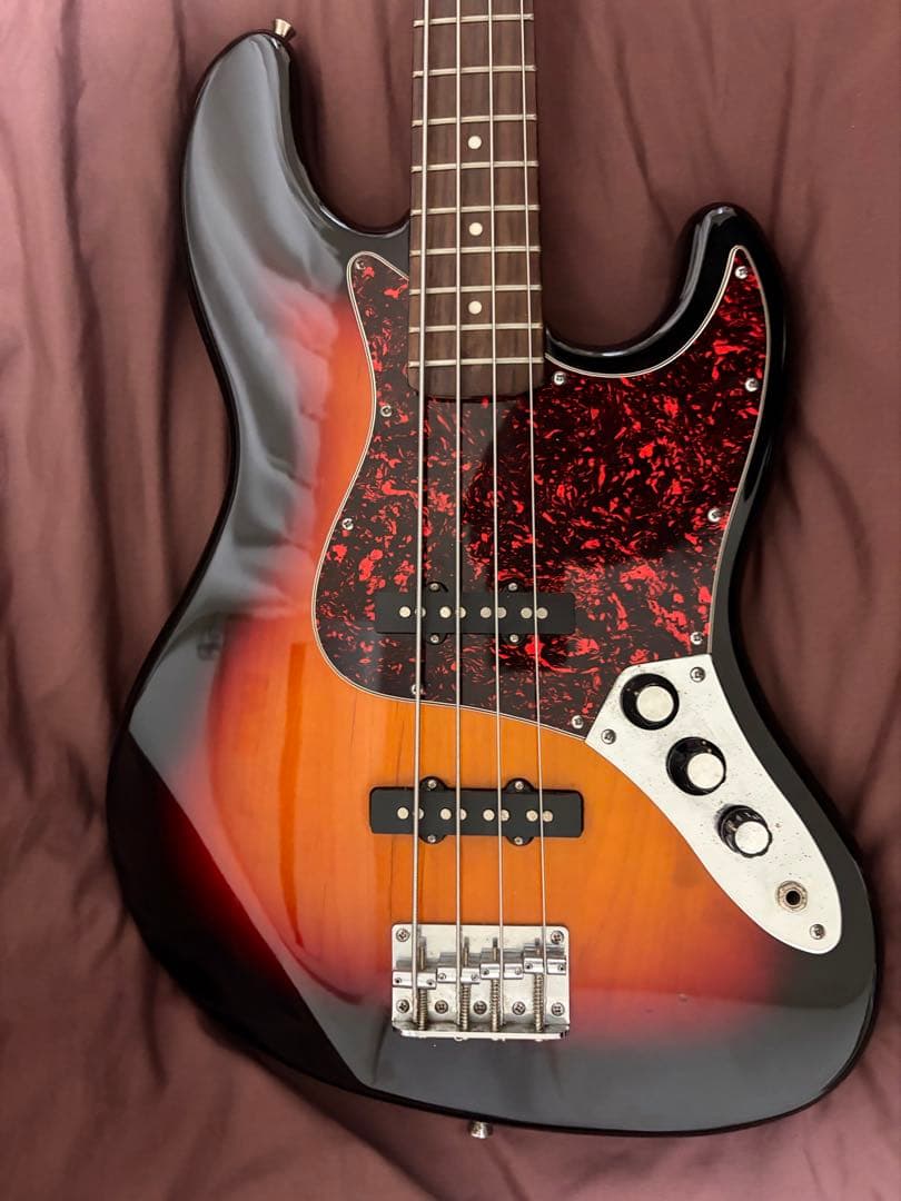 SELDER JBタイプ　4弦　エレキベース