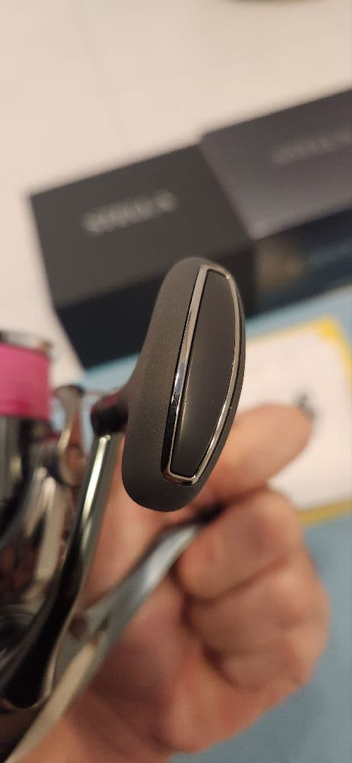 シマノ　22ステラ C3000MHG(美品)