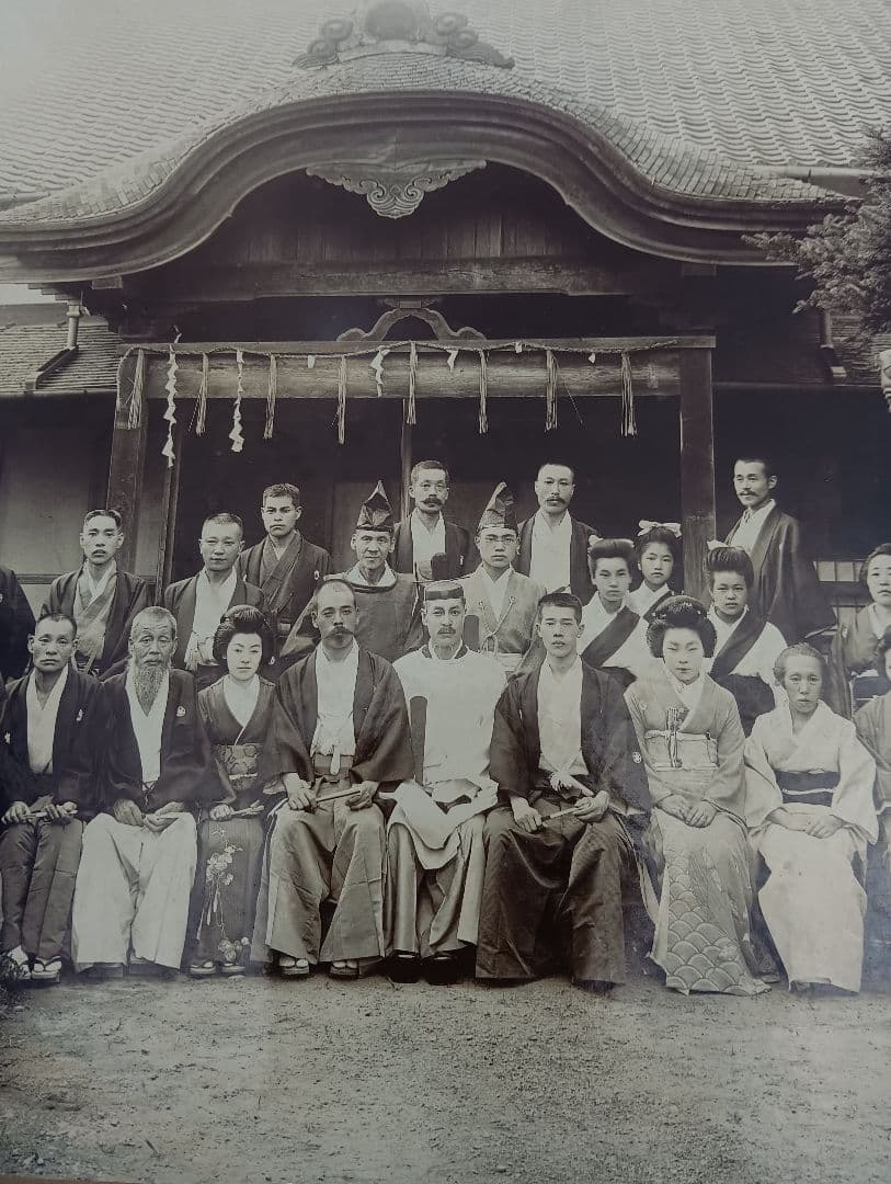 古い集合写真　結婚式　（仙台市片平丁神宮）白崎写真館（仙台）