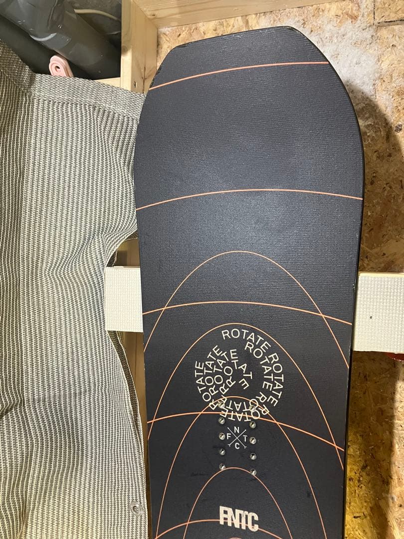 スノーボード FNTC CAT 153 23-24