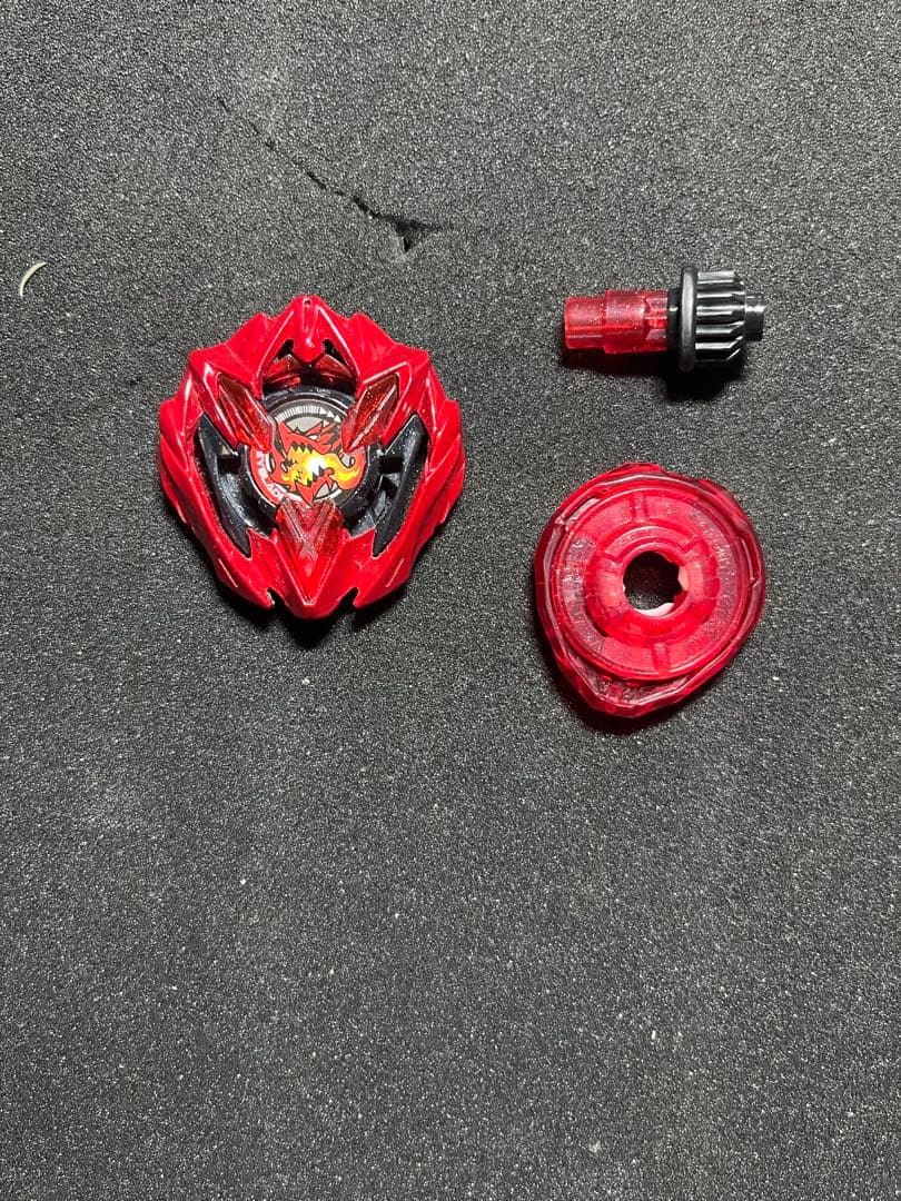 【ベイブレードx】ドランバスター1-60A メタルコートレッド