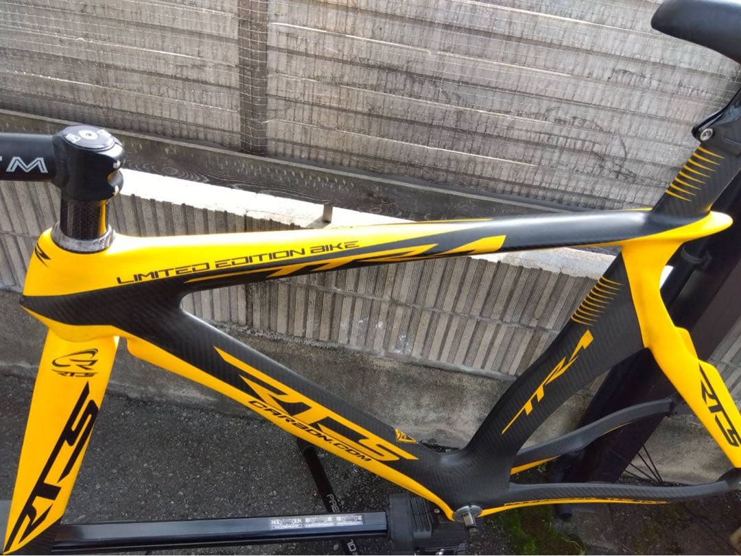 TTR-1 カーボントラックフレーム