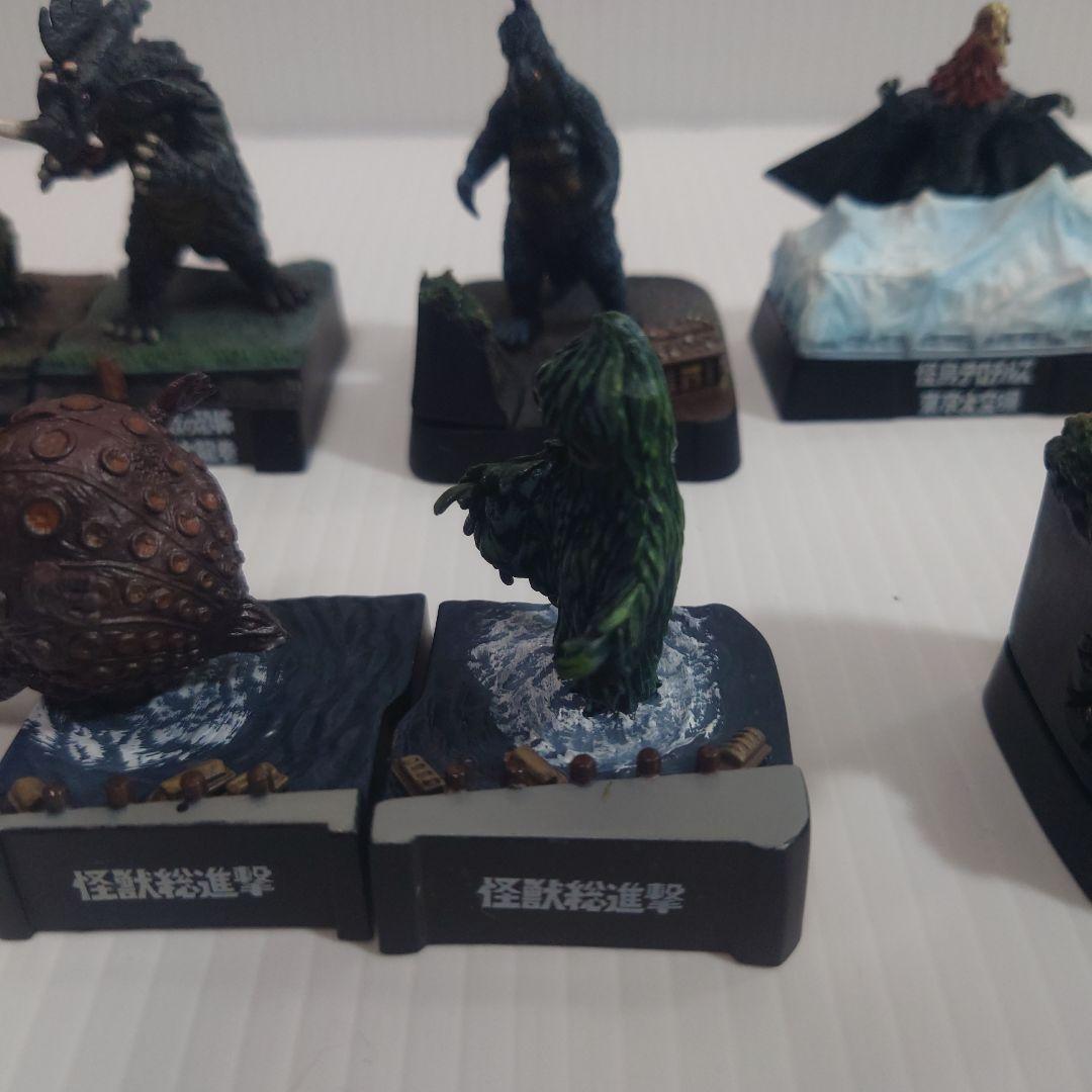 帰ってきたウルトラ怪獣名鑑　10個セット