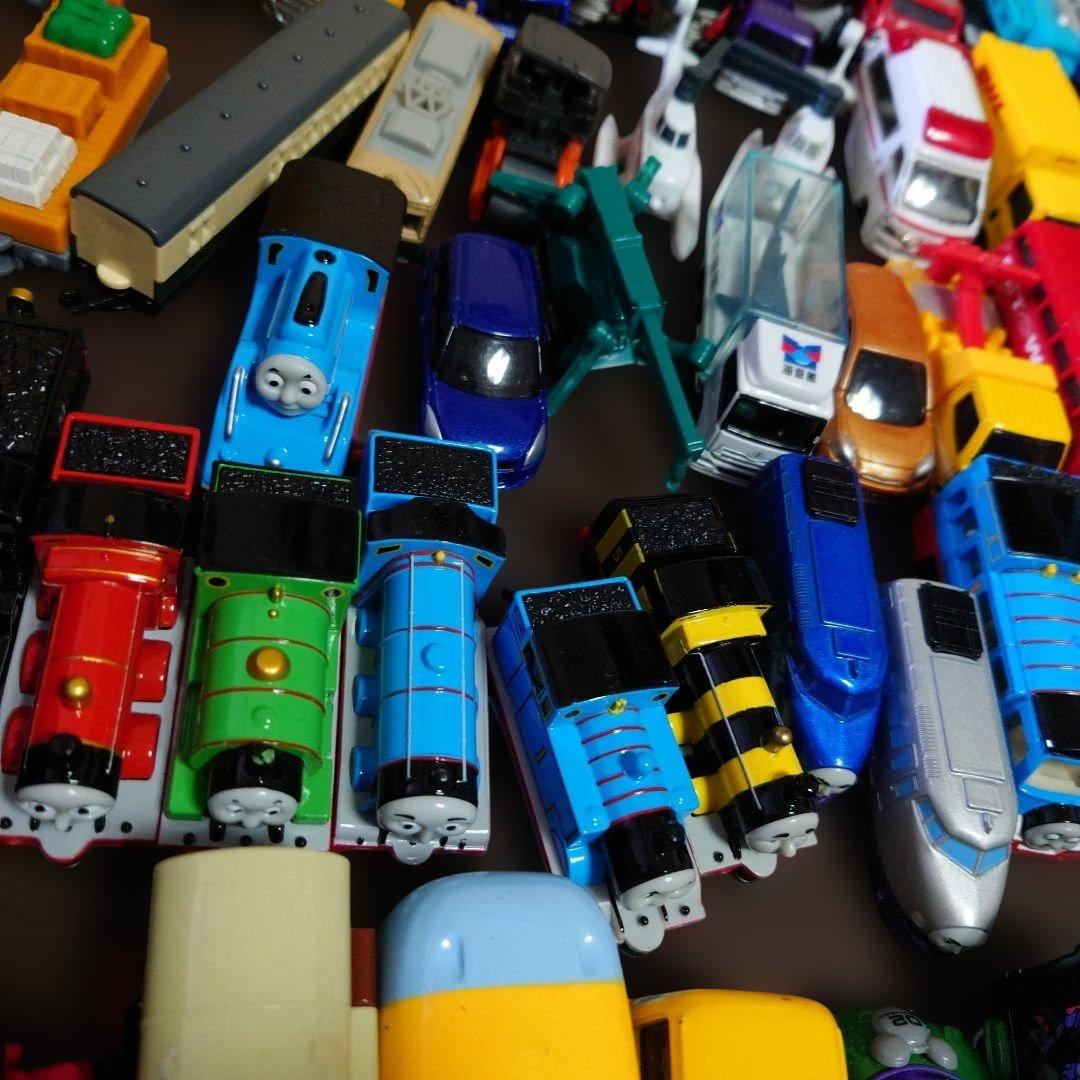 トミカ ミニカーセット　キャリアカー　約85台　カーキャリア　トーマス