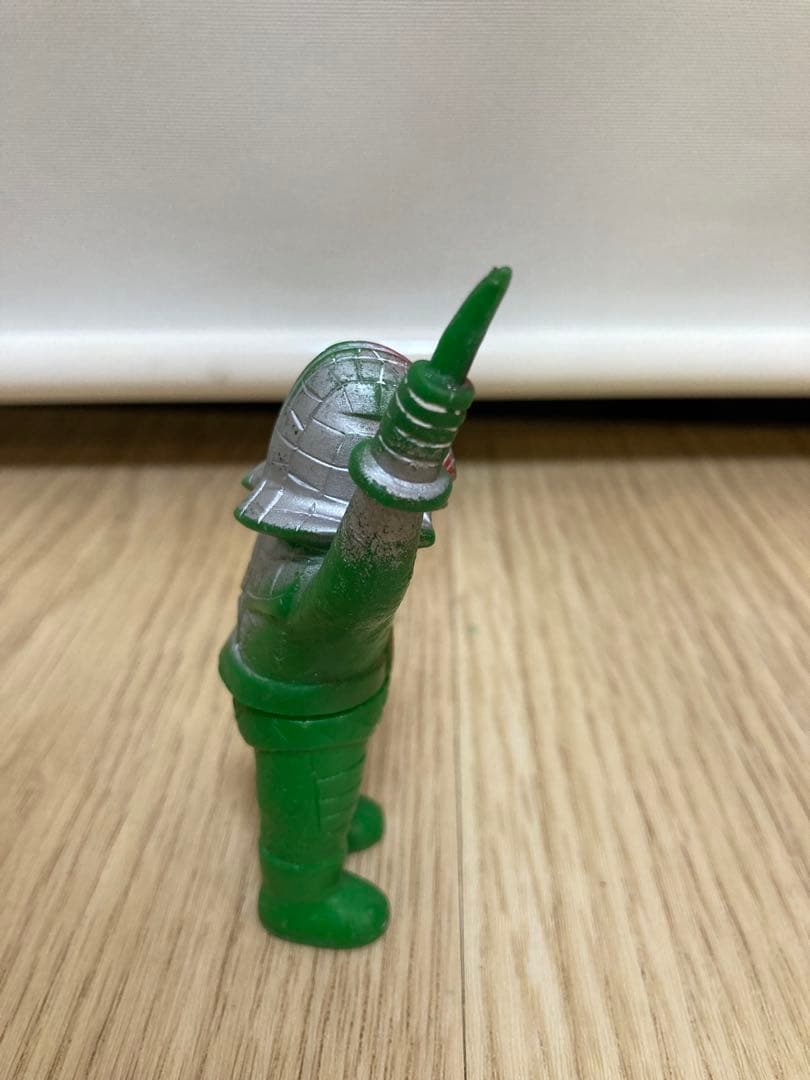 仮面ライダーV3 ナイフアルマジロ　ミニミニソフビ　ポピー　当時物