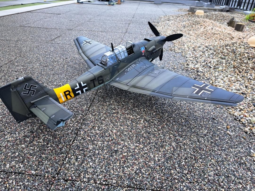 週末値下　1/18 ドイツ空軍　スツーカ Ju 87 完成品　中古B