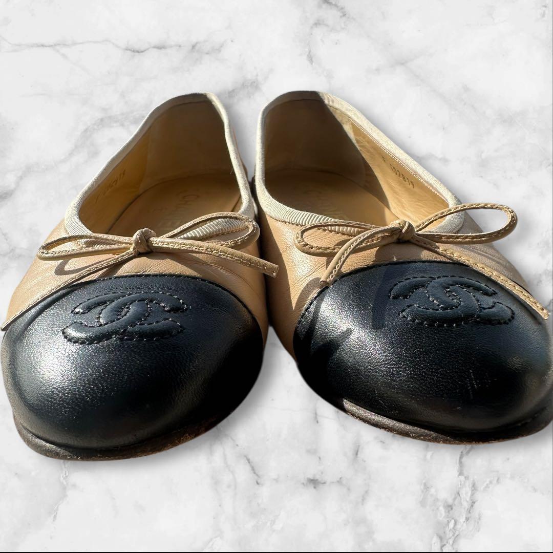 CHANEL バレエシューズ　ラムスキン　ベージュ/黒 22.5cm