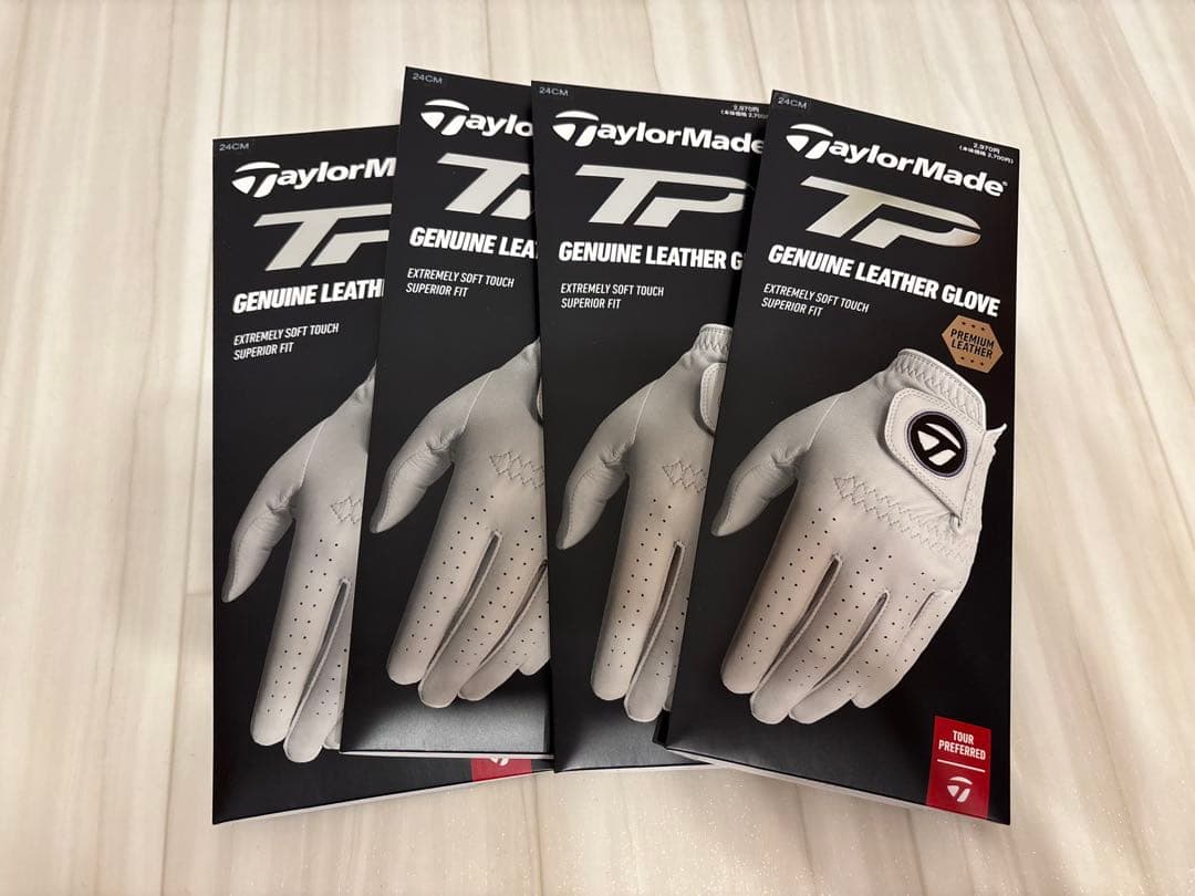 TaylorMade テーラーメイド　手袋　左手　24cm ホワイト　4個セット