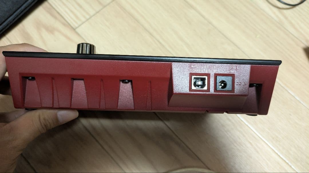 き*ー様 Boss GT-001　アダプター付