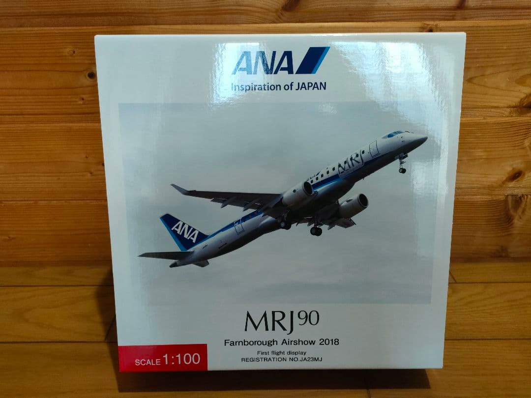 ANA MRJ90 1:100 スケール 模型【レア】値下げしました