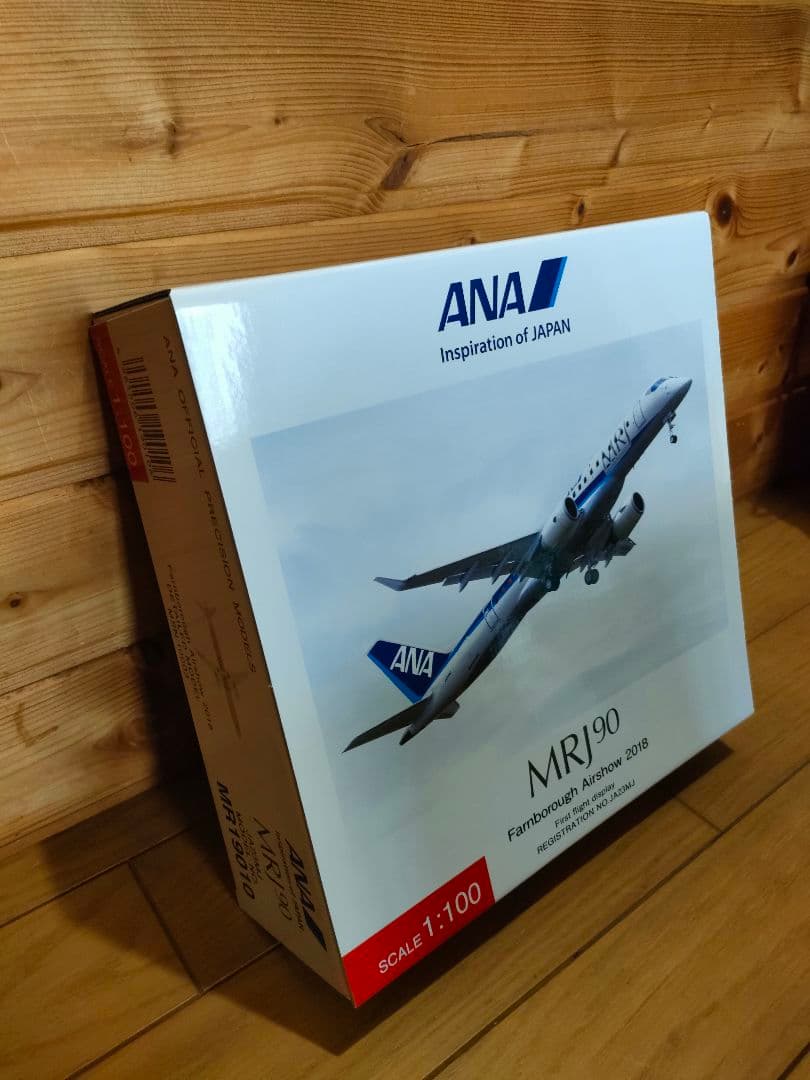 ANA MRJ90 1:100 スケール 模型【レア】値下げしました
