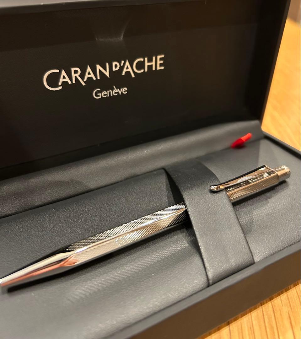 CARAN D'ACHE エクリドールレトロ