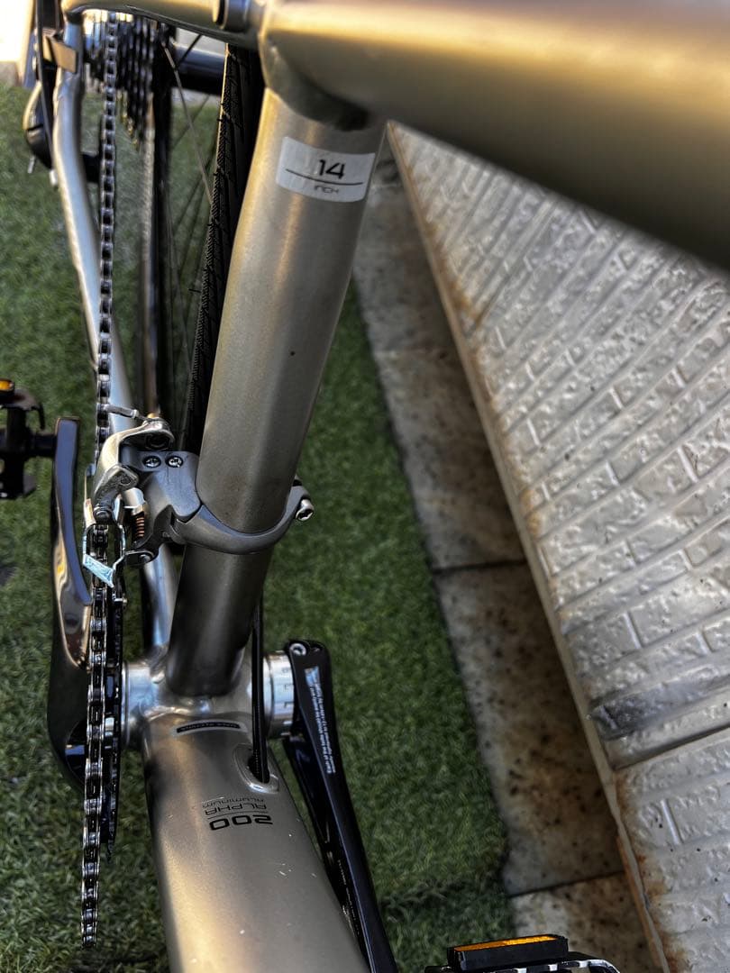 TREK FXS4 トレック　ロードバイク