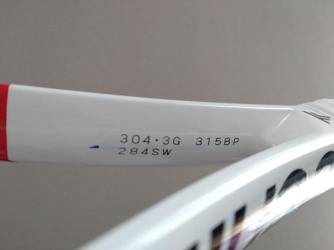 美品 テクニファイバー T-fight 300 2025 スペック測定済 G3