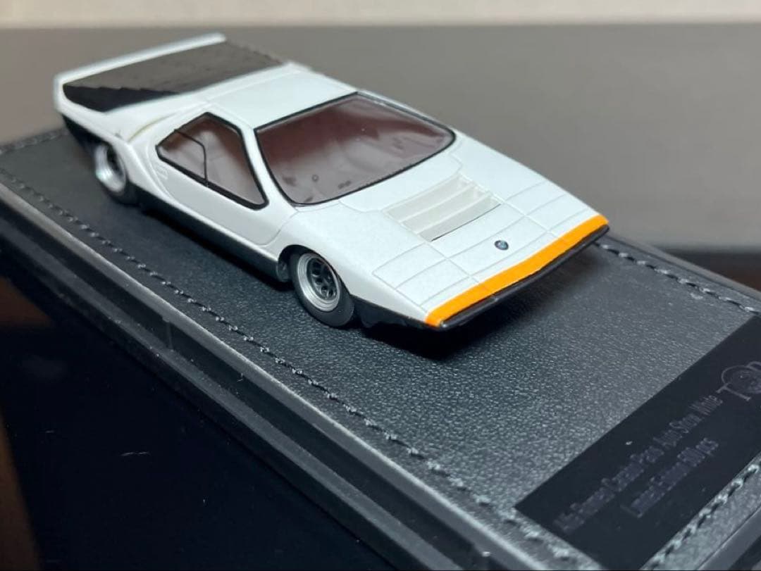 訳あり）ミニカー 1/43 トップマルケス アルファロメオ カラボ 白