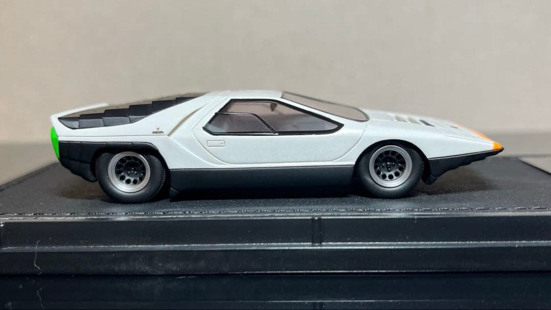 訳あり）ミニカー 1/43 トップマルケス アルファロメオ カラボ 白