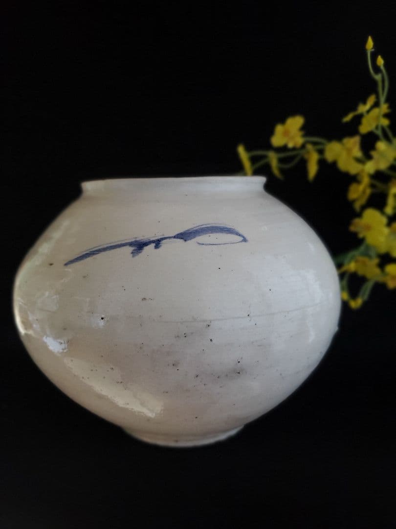 【李朝特集出品】李朝青華白磁壺- 李朝19世紀