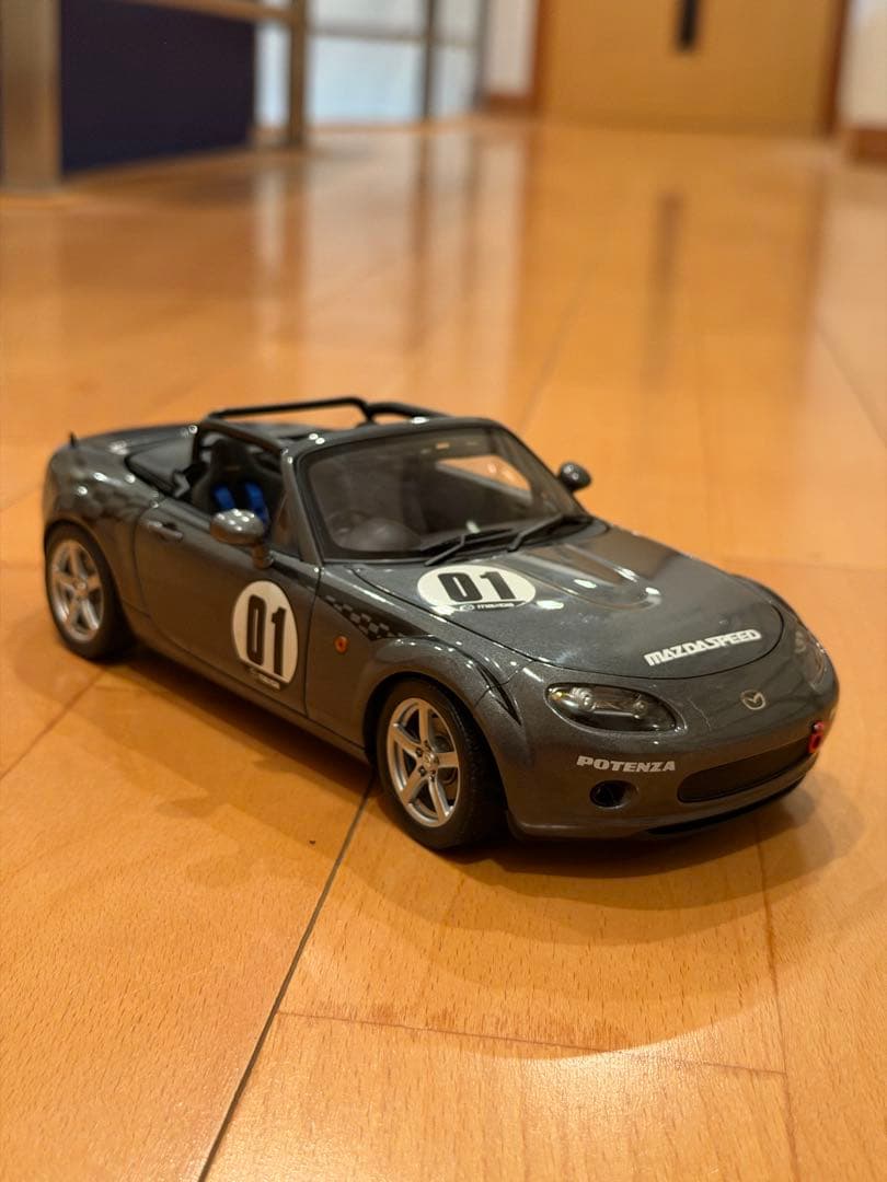オートアート 1/18 マツダスピード MX-5 ROADSTER