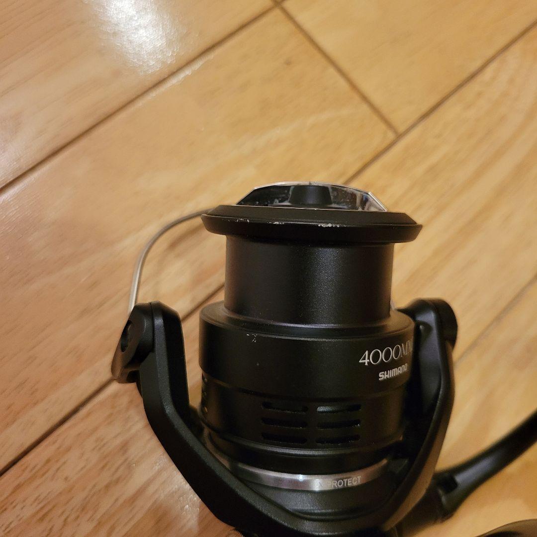 最終値引き　早い者勝ち　エクスセンスBB 4000MXG 04200/　リール