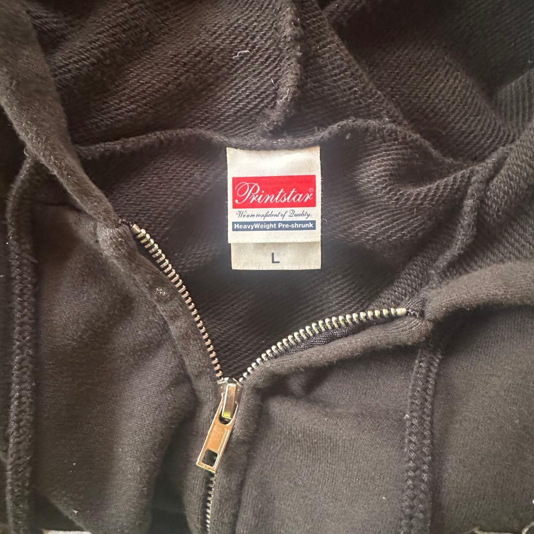 Moi dix Mois ロゴプリントパーカー 黒×シルバー