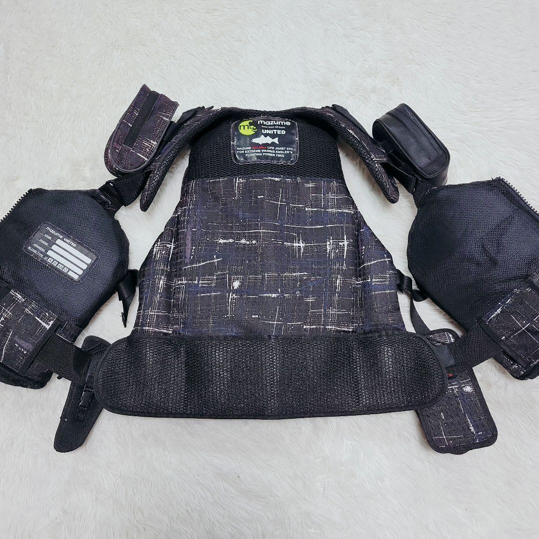多機能✨mazume/マズメ　レッドムーン ライフジャケットV カモ 救命具