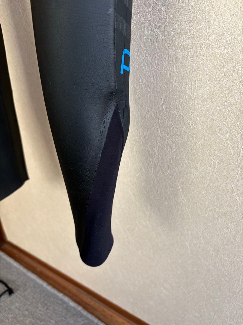 blueseventy ブルーセブンティー pivotウェットスーツ （SMT）