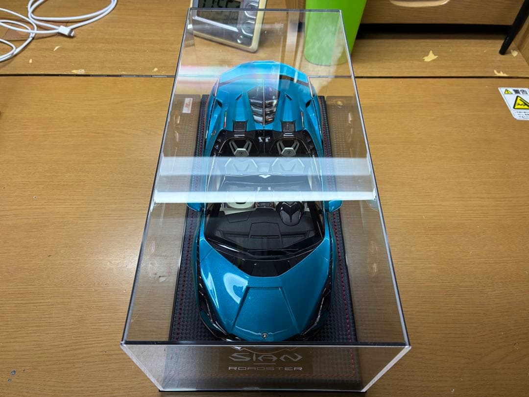 1/18 ランボルギーニ　シアンロードスター