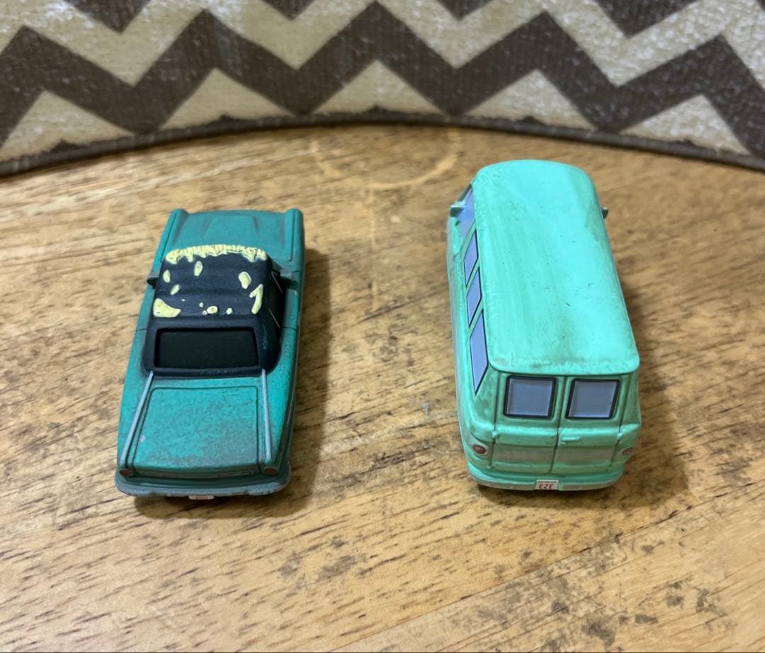 マテル　カーズ　レアなラスティ&ダスティー兄弟と仲間たちの5台セット